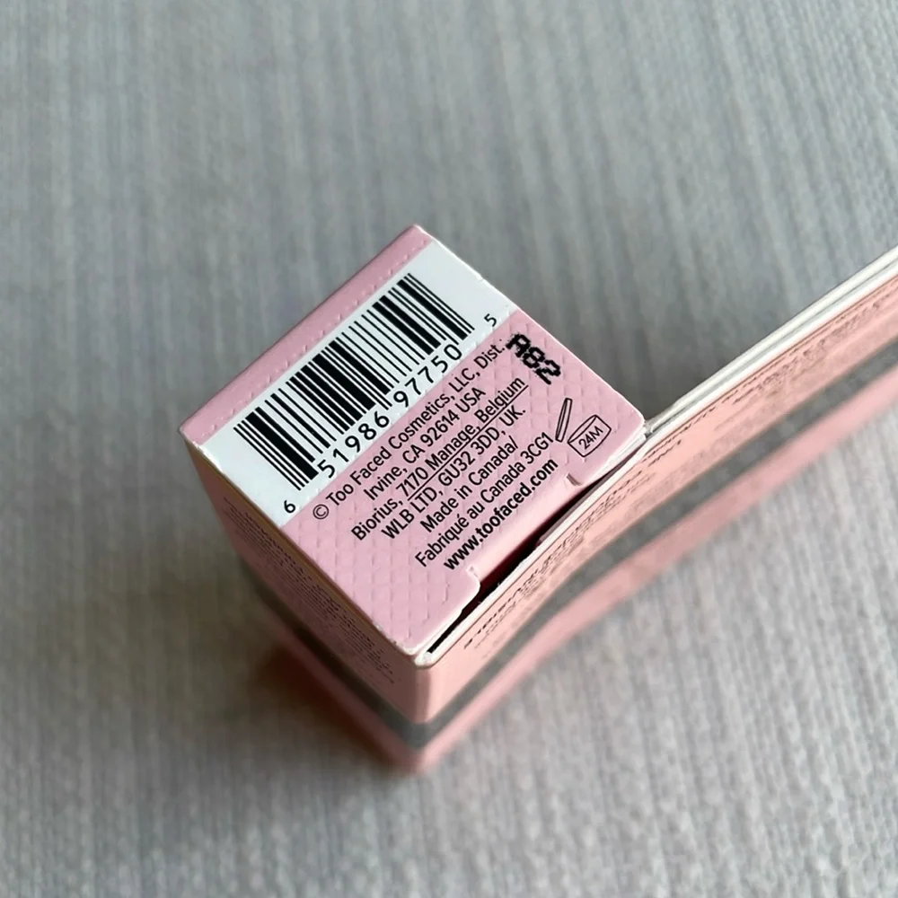 Too faced born this way matte foundation mini - Snow